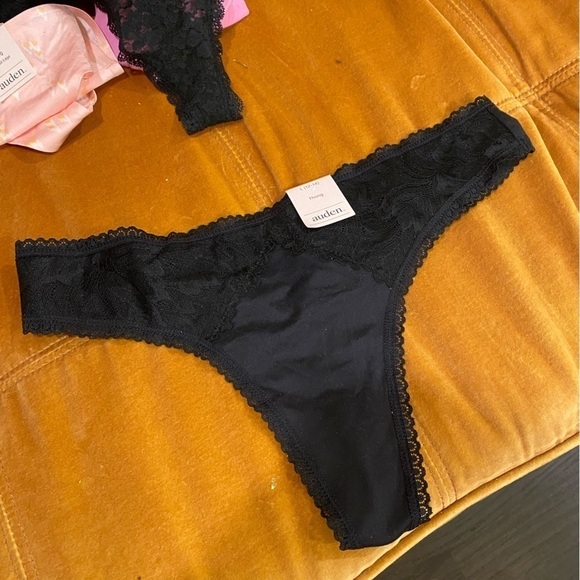 NWT Set of 4 Auden Thongs - Picture 6 of 7